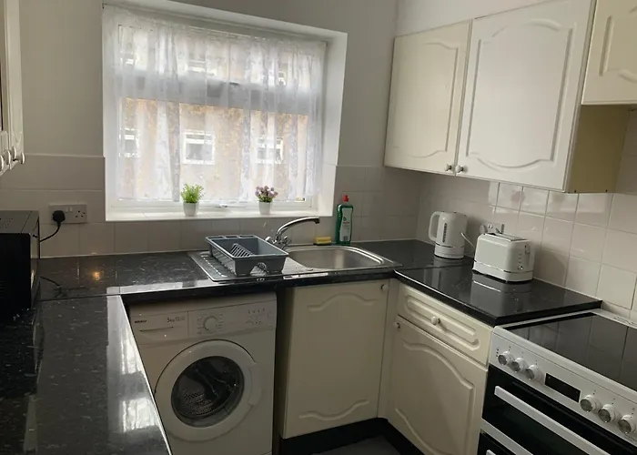 1 Bedroom Flat Apartment Bromley With Free Parking